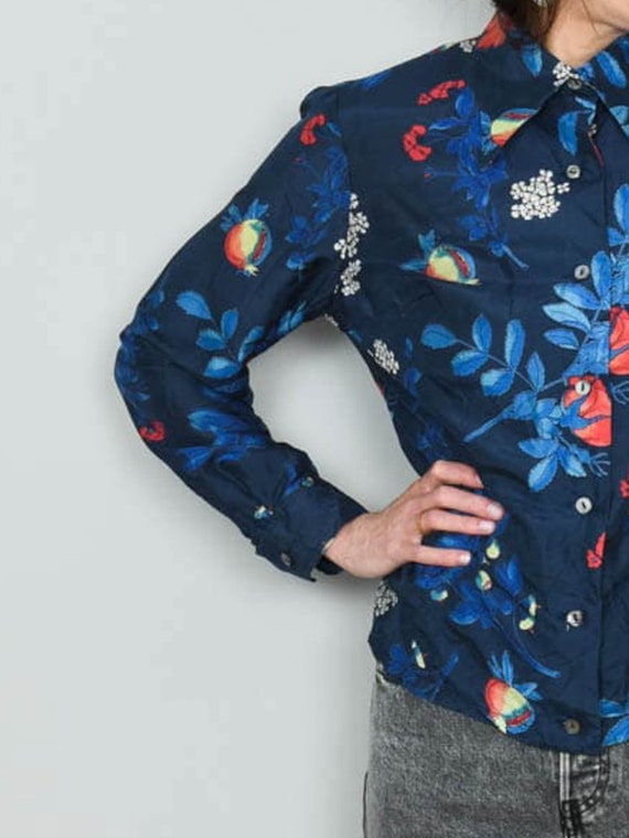 Blaue Seidenbluse Vintage Bluse Floral Seide 70er… - image 5