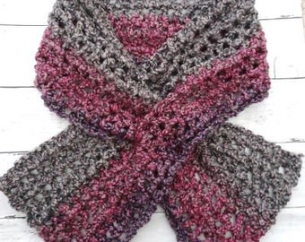 One Skein Keyhole Scarf Pattern, Pull Through Scarf, Quick and Easy, Neck Warmer, Digital Pattern, PDF