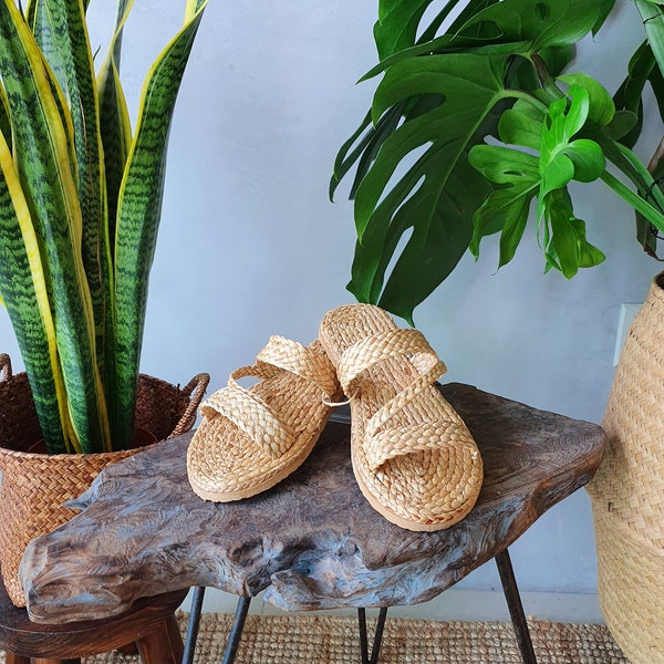 Straw Sandals, Bohemian, Raffia shoes , Summer Sandals, Greek sandals, Gift, Beach Sandals, Hotel slippers, Natural Materials, Handmade