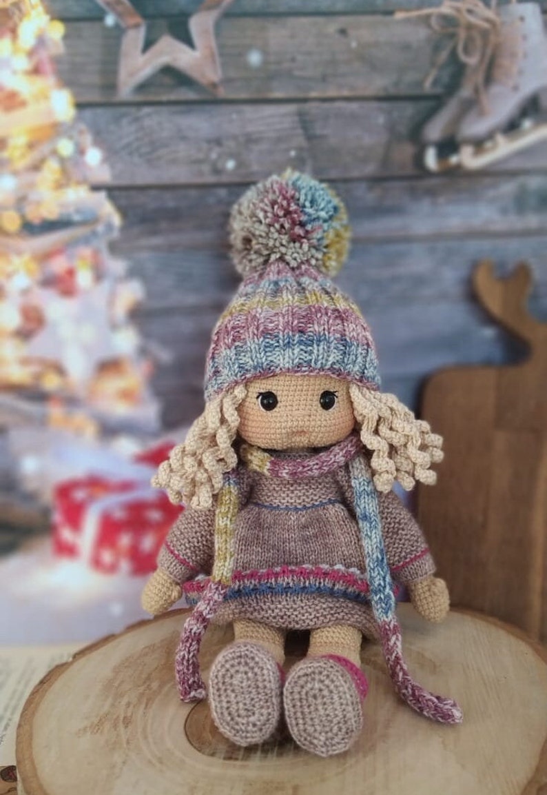 Häkelpuppe zum Verkauf, fertige Amigurumi-Puppe, Enkelin-Geschenk, Sammlerpuppe, Geschenk für sie, Geburtstagsgeschenk Bild 3