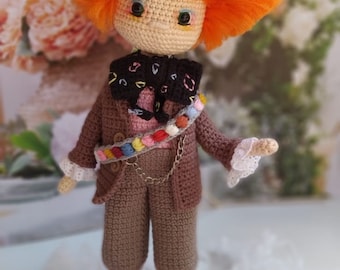 Bambola Cappellaio Matto all'uncinetto in vendita, bambola Alice