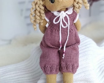 Venta de muñeca de ganchillo, Regalo de decoración de Pascua hecho a mano, Regalo de cumpleaños, Muñeca terminada Amigurumi, Regalo de nieta, Muñeca coleccionable