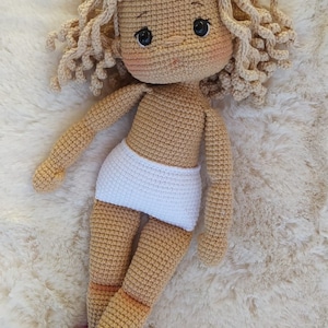 Häkelpuppe zum Verkauf, fertige Amigurumi-Puppe, Enkelin-Geschenk, Sammlerpuppe, Geschenk für sie, Geburtstagsgeschenk Bild 7