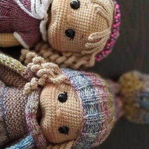 Häkelpuppe zum Verkauf, fertige Amigurumi-Puppe, Enkelin-Geschenk, Sammlerpuppe, Geschenk für sie, Geburtstagsgeschenk Bild 5