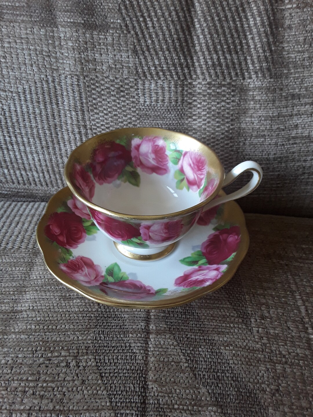 Royal Albert Old English Rose Pattern Tea Cup and Saucer - Etsy
