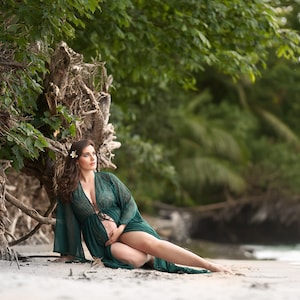 Emerald Green Lace Maternity Robe: Sheer Pregnancy Photo Dress