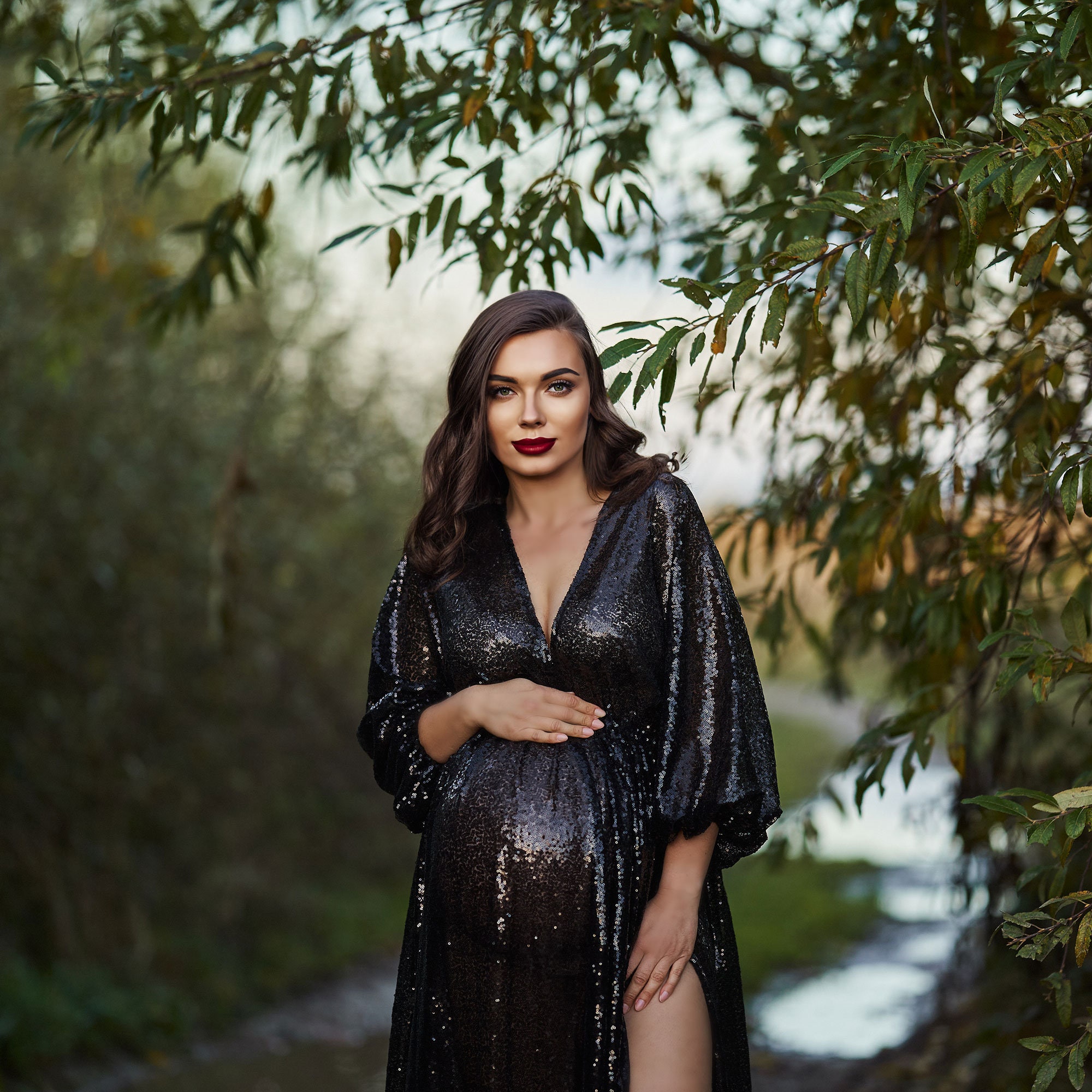 Black halloween sequin dress for photo session glamour maternity gown
