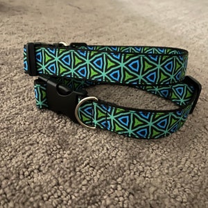 Tropical vibe geometric pet collar. 1” width, adjustable length. Black, Blue, and Green Triangles