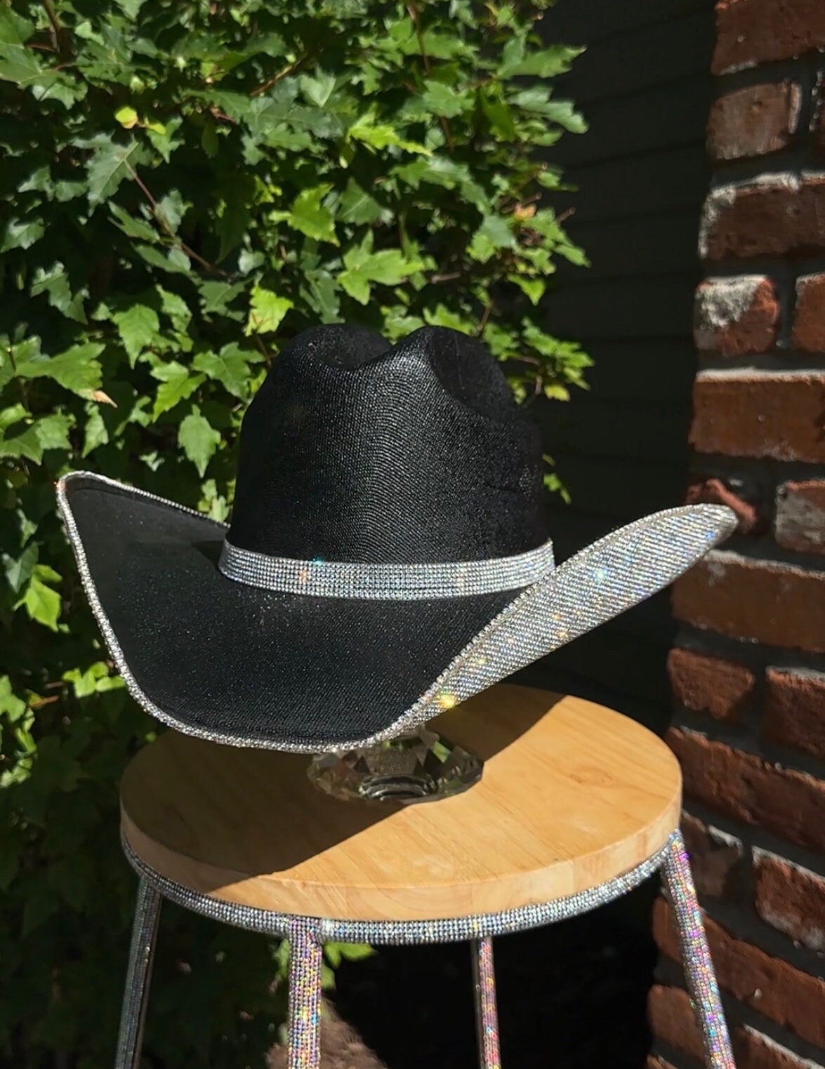 Black Cowgirl Hat With Rhinestones. Western Wedding. Country  display picture 2