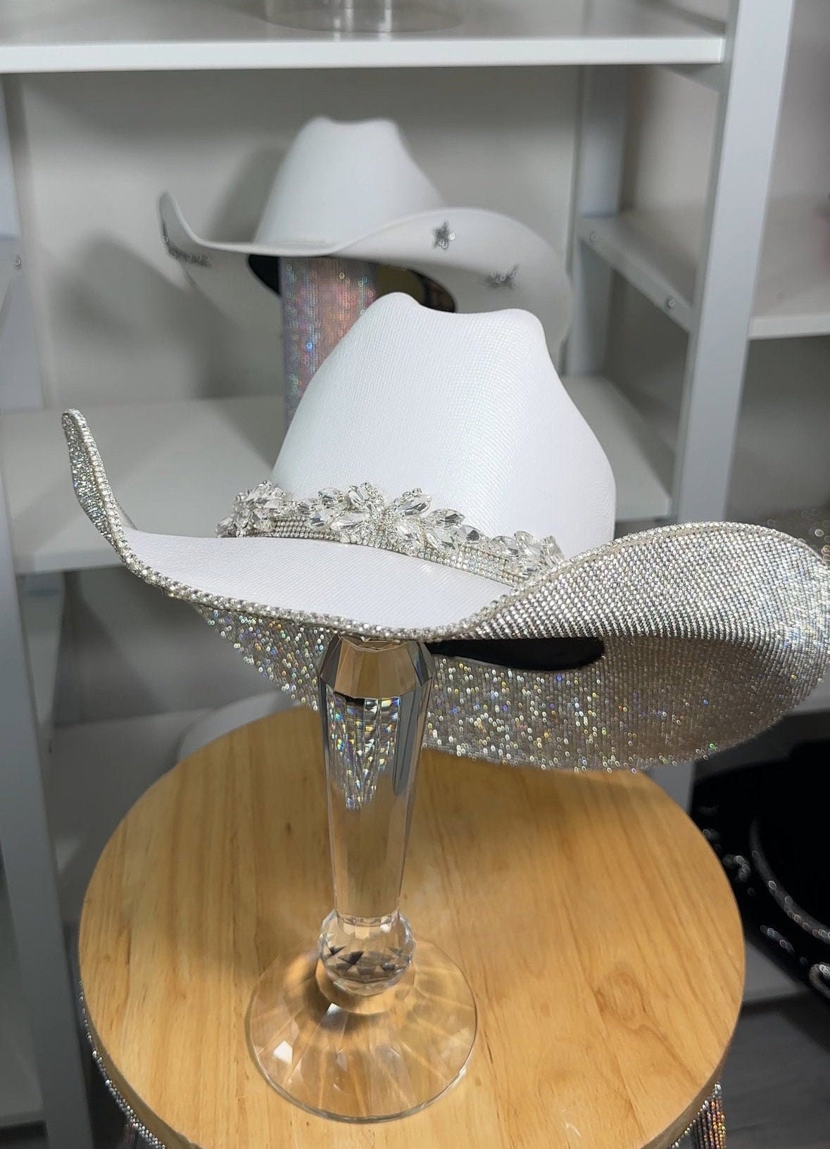 Women’s White Cowboy Hat With Crystal Band APLVFFZH Milky Crystal Tassel Cowgirl hat, Western Cowboy  main image 3