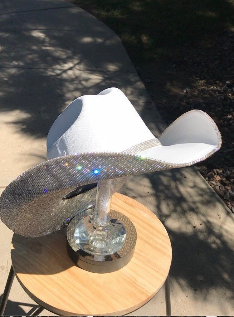 Sequin Bag Strap - White with Pink Cowboy Hat – Golden Lily