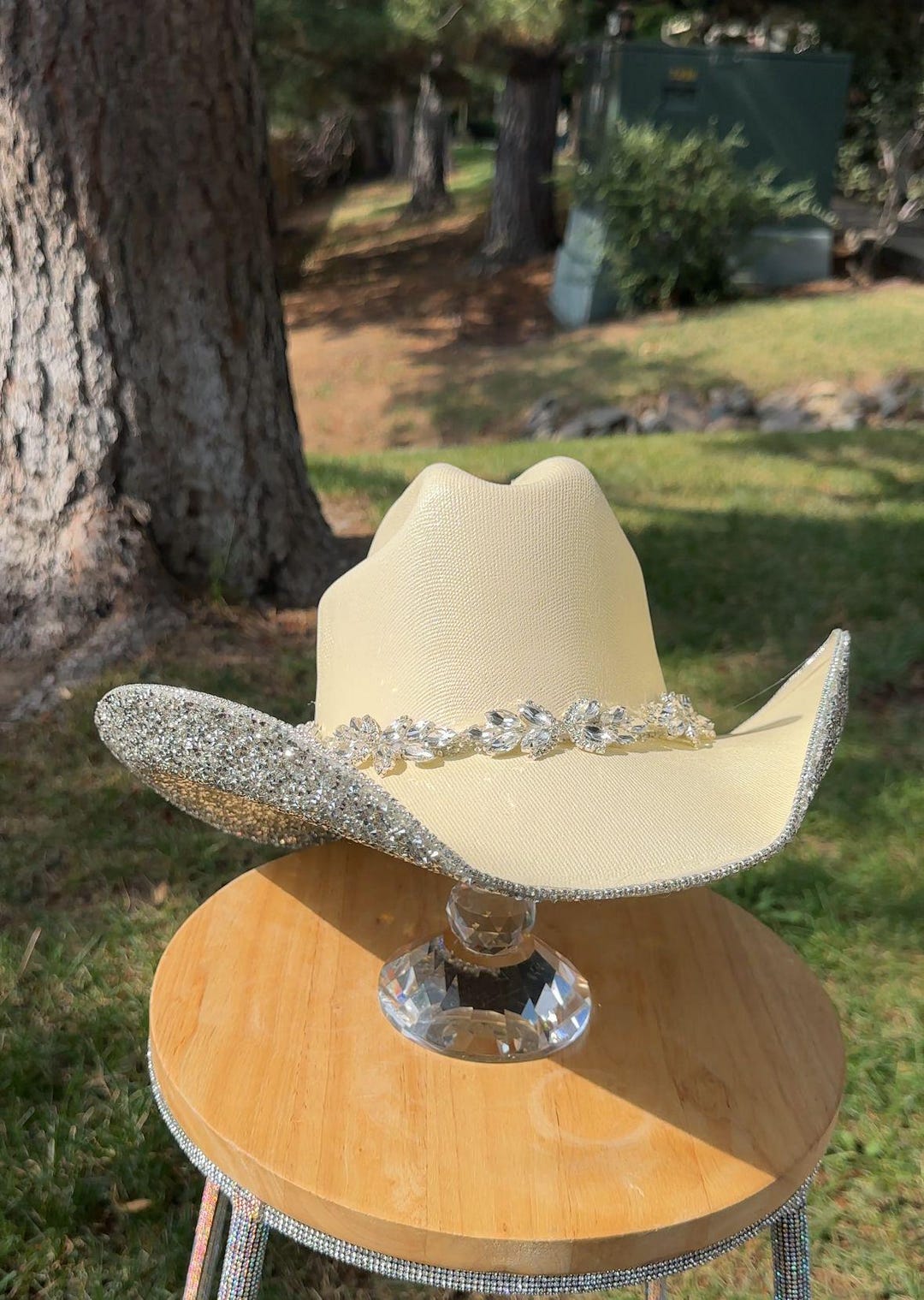Rhinestone Cowgirl Hat W/special Hat Band. Western Wedding  display picture 2