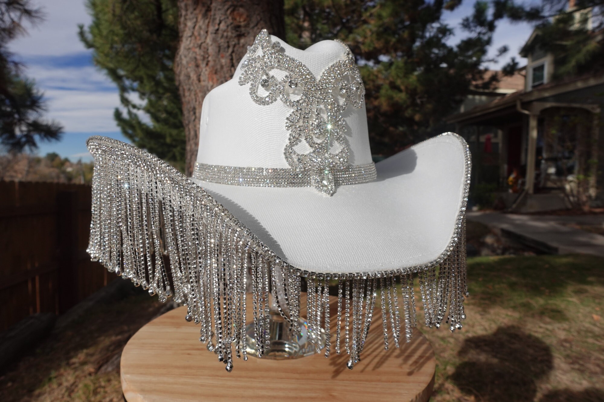 Broach & Fringe Rhinestone Cowgirl Hat. Western Wedding  display picture 1