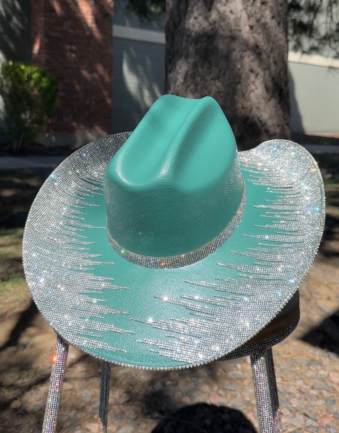 COWBOY STRAW HAT W/OPAL, BLUE & TURQUOISE SEQUINS Wholesale Turquoise Straw Cowboy Hats – Beaded Band main image 2