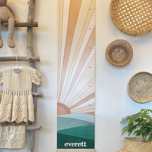 Personalized Growth Chart,Personalized Gift,Family Growth Chart,Woodland wall decor,Mountains,Custom Gift,Growth Ruler