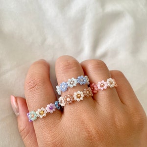 Dainty Beaded Daisy Rings | Flower Bead Rings | Dainty Jewelry