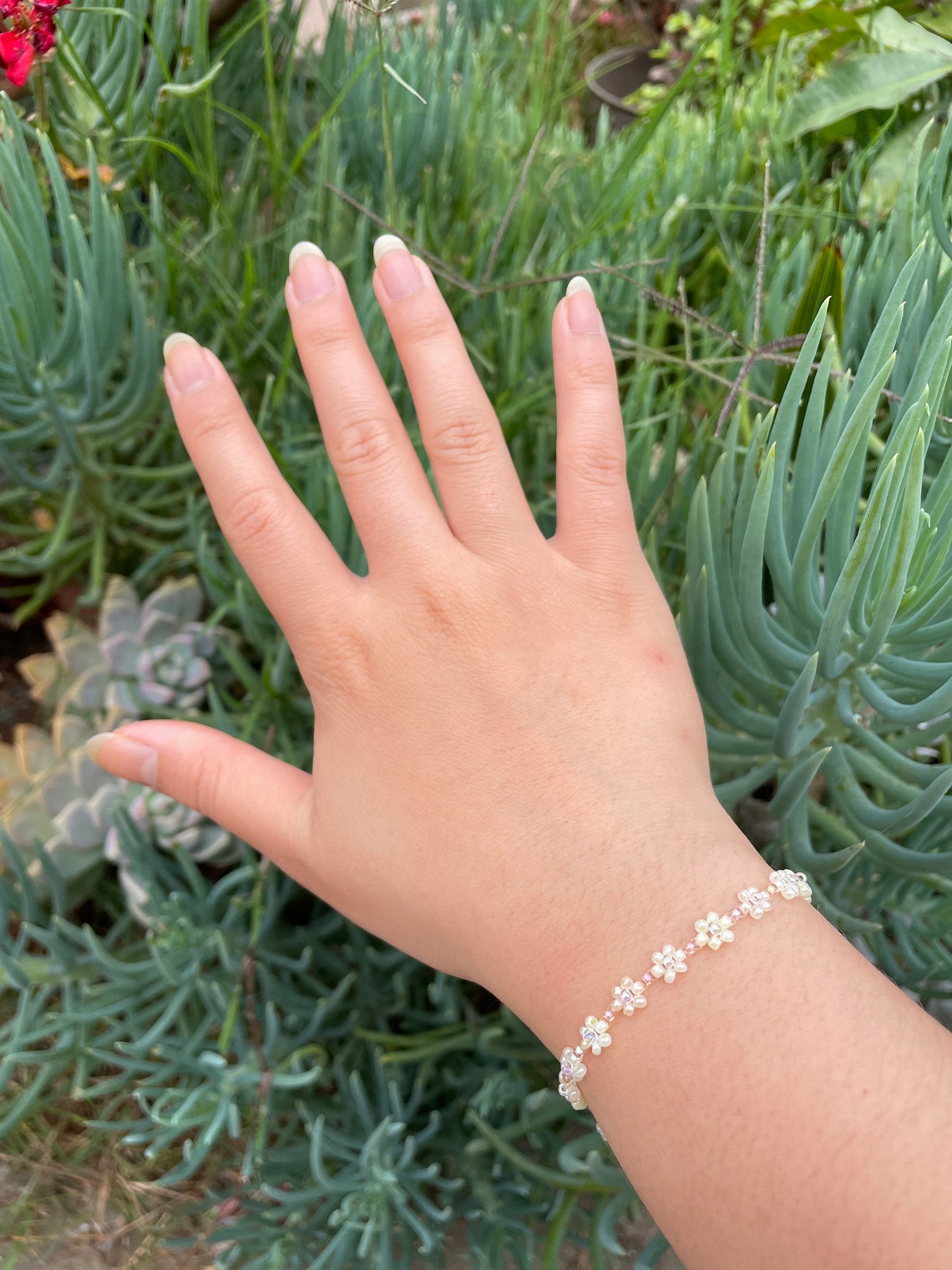 Bead Flower Bracelet White Dainty Daisy Bracelet Daisy Etsy