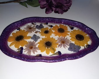 Sunflower Catch-all Tray. Perfume tray, Vanity Tray. Real Sunflowers, Lilac Daisies, Purple Statice & hydrangea's Purple glitter rim.(Resin)