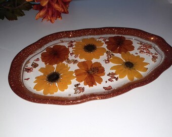 Sunflower Catch-all Tray. Perfume tray, Vanity Tray. Real Sunflowers & Orange Sulfur Cosmos! Copper glitter rim. (Resin)