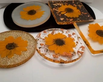 Sunflower coaster. A dried sunflower in resin. 3.93-inch circle or square coaster. The choice is yours! Housewarming Gifts. (1 Pc)