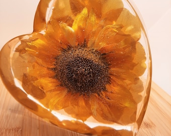 Real Sunflower in Resin w/Yellow Rose petals. Sunflower Resin Block. Sunflower Lovers. Gifts for Her/Him. Paperweight. Décor. Ready to ship!