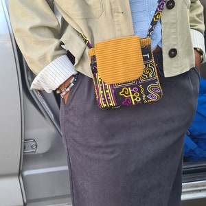 shoulder bag