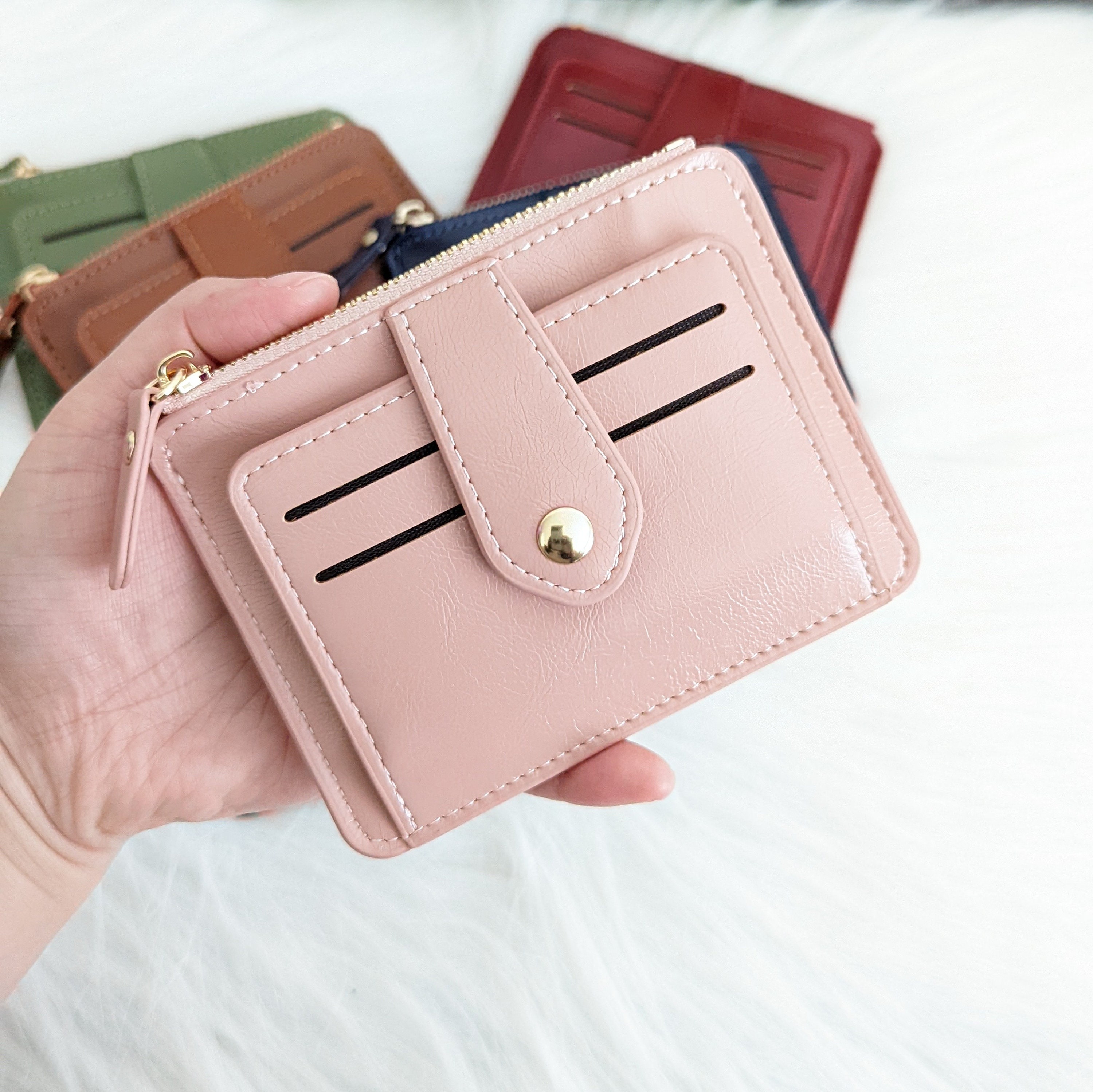 women's slim wallet credit card