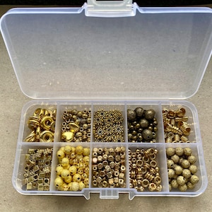 Spacer beads, spacer beads -gold-colored- 350 pieces in the sorting box, bead box,
