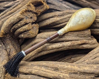 Handgefertigte Shamanic Lederrassel | Klangheilungs-Tool