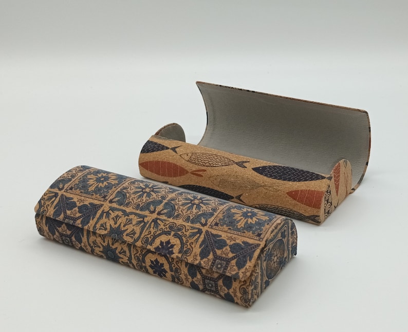 Glasses case, glasses box, handmade beautiful design made of PU leather, magnetically lockable gift idea image 1