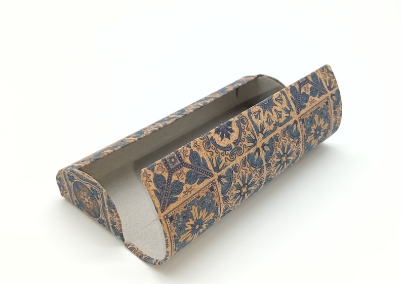 Glasses case, glasses box, handmade beautiful design made of PU leather, magnetically lockable gift idea image 7