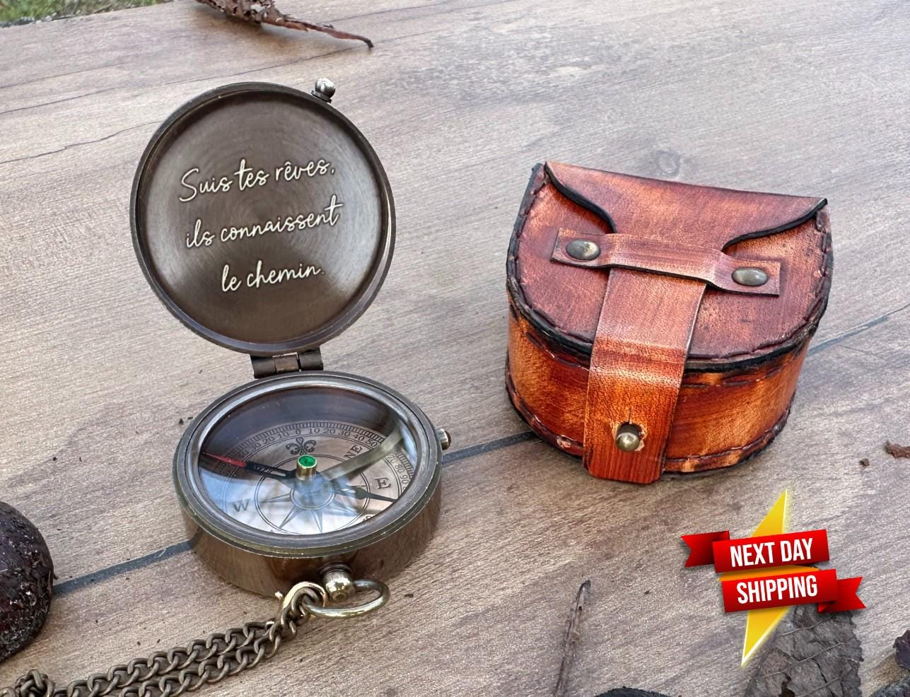 Bussola in ottone realizzata in metallo con incisione personalizzata - regalo per la famiglia, gli amici, i colleghi e il papà - ideale per guadare e campeggiare - Italia