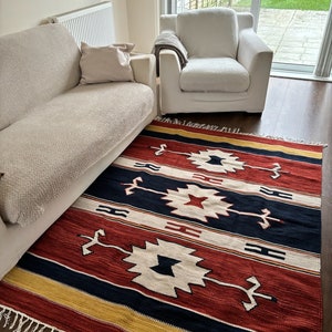 Handwoven Wool Kilim Rug – Egyptian Tribal Design