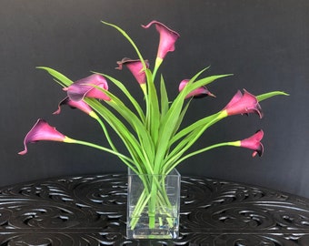 Calla Lillies Arrangement in Vase Silk Floral Centerpiece Calla Lilly Flowers Arrangement Modern Flower Arrangement Modern Floral Home Decor