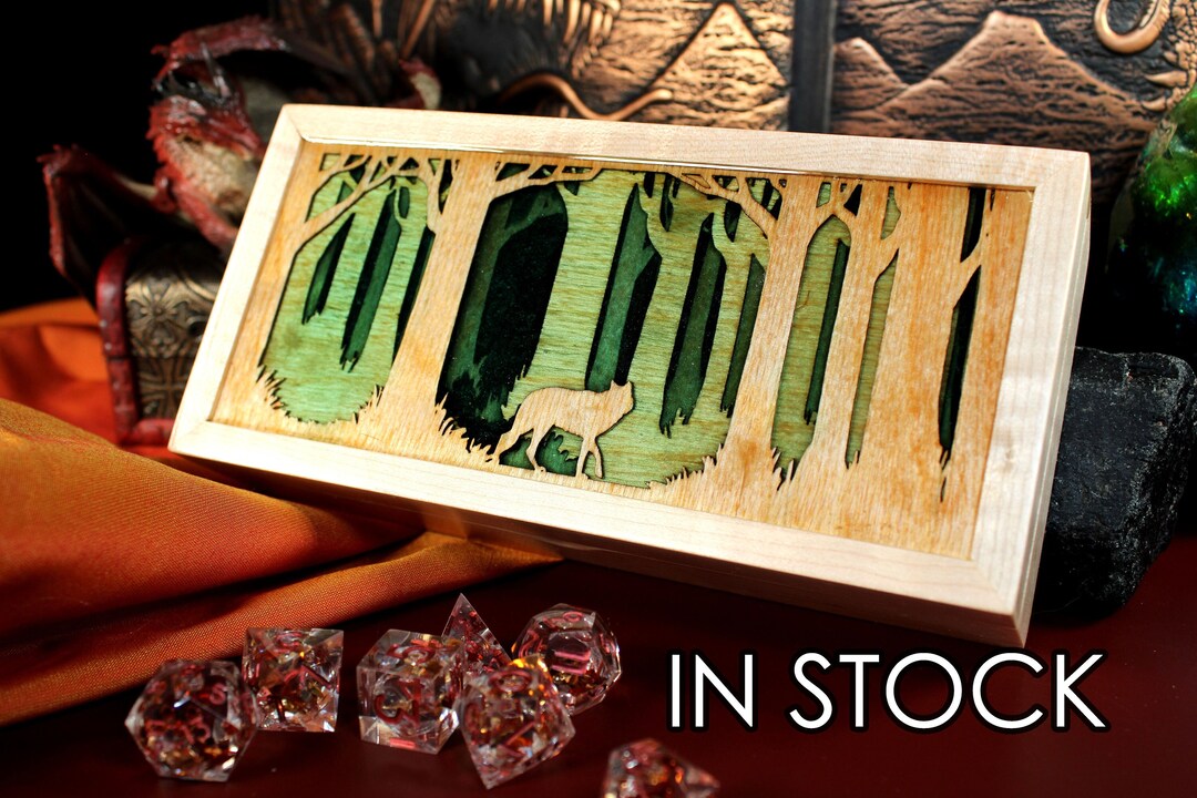 In Stock Green Lone Wolf Handmade Silent Dice Vault, Rattle-free Forest ...