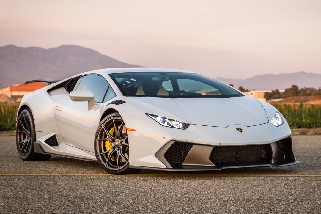 Lamborghini Hurac n 4k White Beast Super Car Poster Etsy Sweden