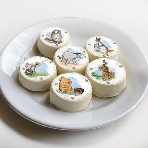Winnie the Pooh Cupcake Toppers Pooh Bear Edible Image Classic Pooh Cookie Decorations Vintage Bear Birthday Party Winnie Baby Shower image 4