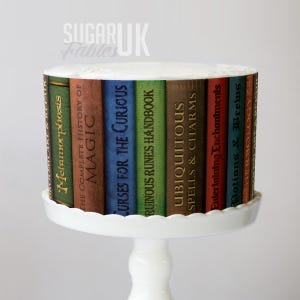 Zauberbücher Zauberbücher Tortenverpackung Hexen-Grimoire Essbares Bild Magische Buchliebhaber Zuckerguss Blech Verzauberte Bücherwurm Geburtstagsdekoration Zauberbuch Wälzer