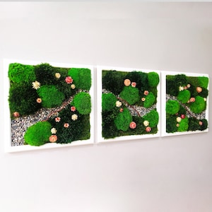 Handmade Custom Moss Wall Art Set Of 3 With Flowers, Personalized Moss Wall Art Gift, Customizable Unique Housewarming Gift Natural Moss Art