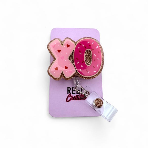 XO Cookie Badge Reel: Valentine’s Day ID Holder