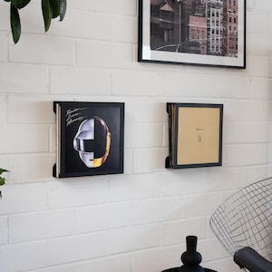 Schallplatten Regal und Wandhalterung für 12 Zoll Vinyl Records von FLATE®
