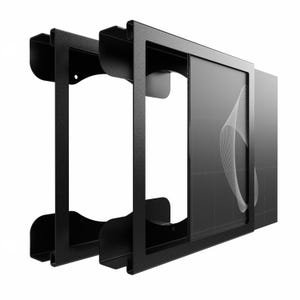 Pode incluir: Uma unidade de prateleira preta montada na parede com um design moderno. A unidade apresenta uma estrutura retangular com um painel de vidro e um design abstrato branco. A prateleira tem duas se&ccedil;&otilde;es para armazenamento e &eacute; feita de metal.