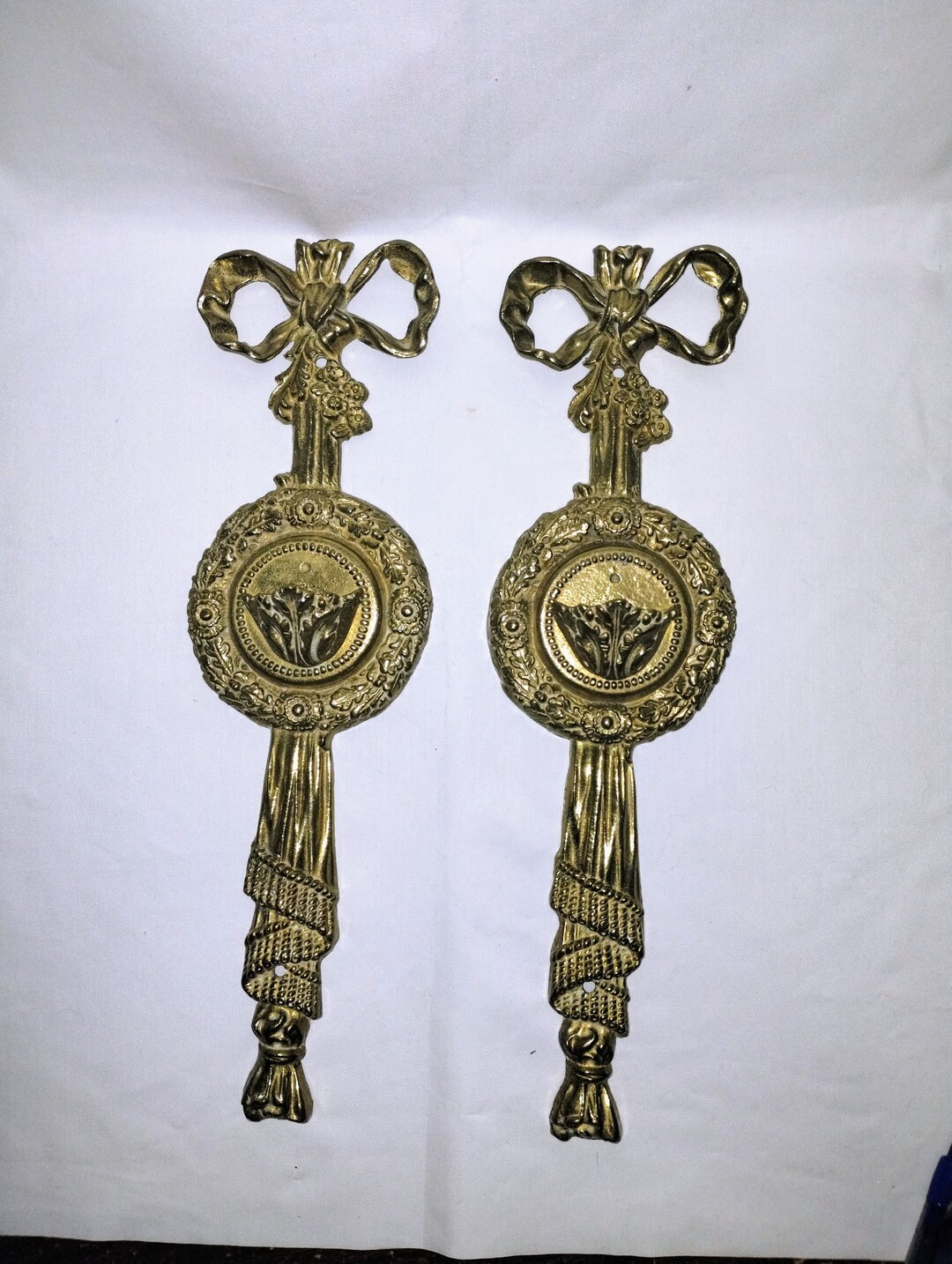 Vintage Brass Ribbon Tassel Wall Sconce - Etsy