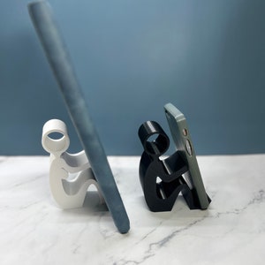 3D Printed Phone & Tablet Stand: Universal Desk Accessory