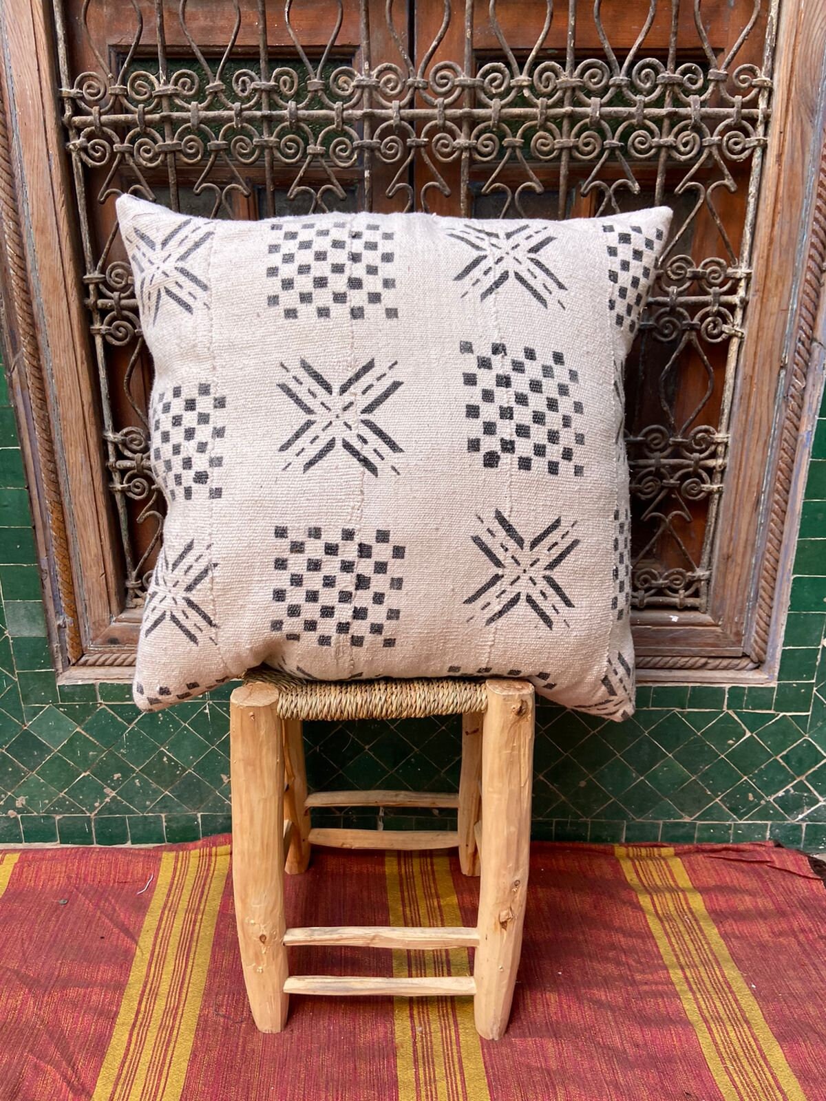 Vintage Pillow Cover, Moroccan Cushion, Wool Decorative Kilim Handwoven Case By Berber Women. Free S