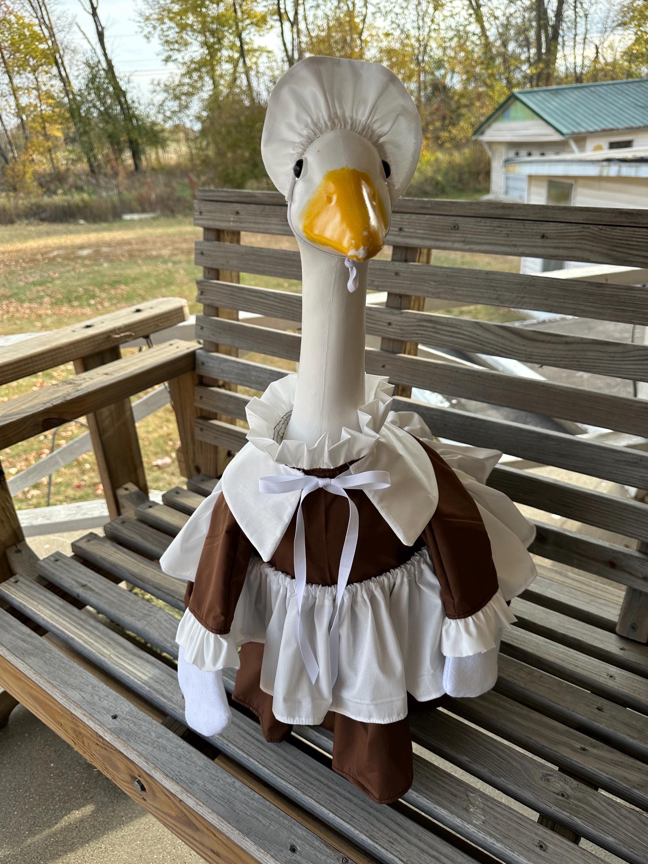 Mrs. Pilgrim Goose Outfit: Porch Decor - Etsy Mrs. Pilgrim Goose Outfit: Porch Decor - Etsy