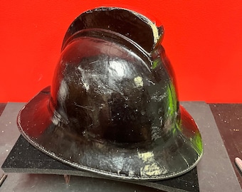 ヴィンテージ ケアンズ レザー 消防ヘルメット：ブルックスビル PCFD