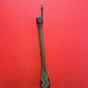 Amazing museum quality late 19th century 18 inch oceanic war club with figural head — great patina —