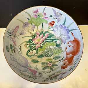 Absolutely stunning Chinese 12 inch signed Polichrome heavily decorated bowl on Rosewood stand — Unbelievable quality & detail - great price