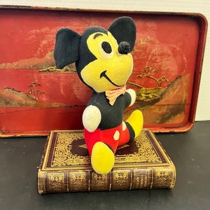 18 cm großer Vintage Micky Maus in gutem Zustand — super cooles Geschenk und scheint alt zu sein